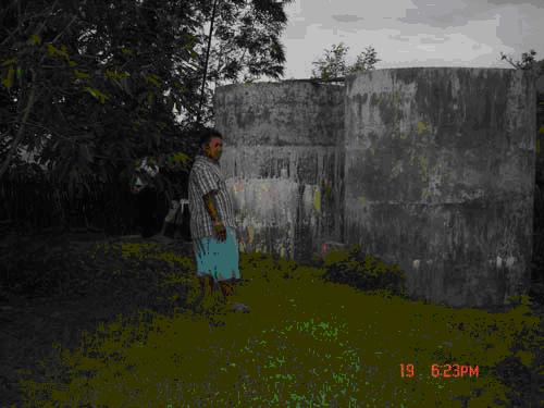 Two_tanks_and_the_assistant_of_head_of_the_village